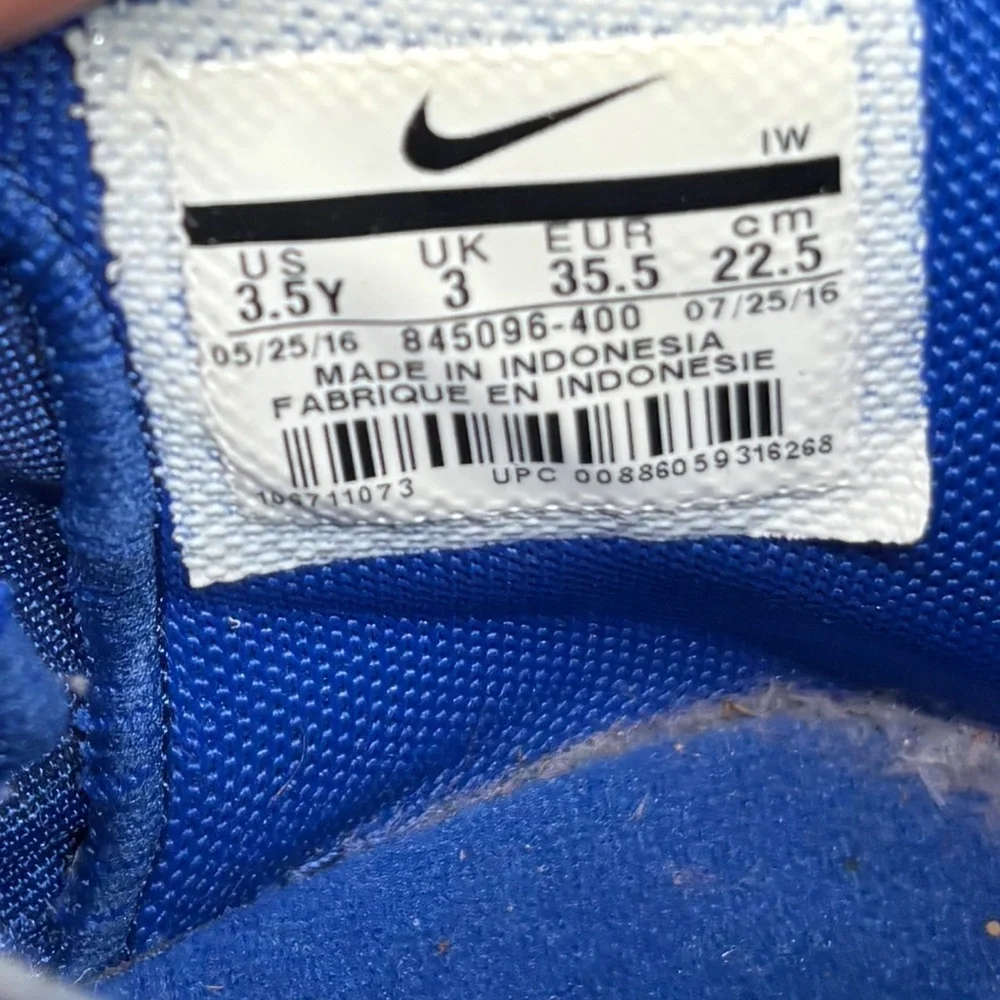 Nike Prime Hype DF 2016 Youth Basketball Shoes Blue White Size 3.5Y